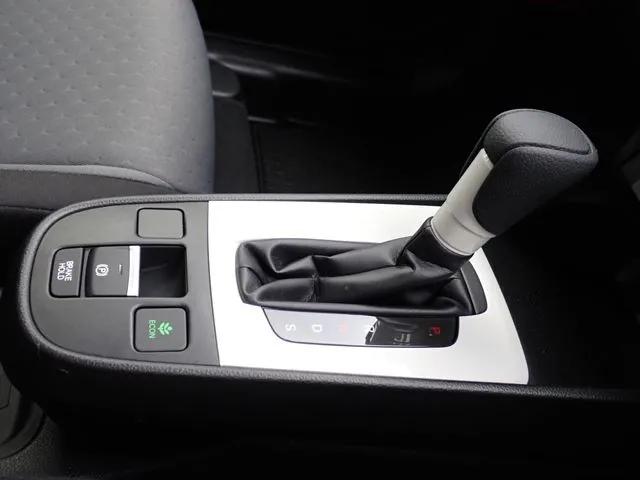 ホンダ　フィット