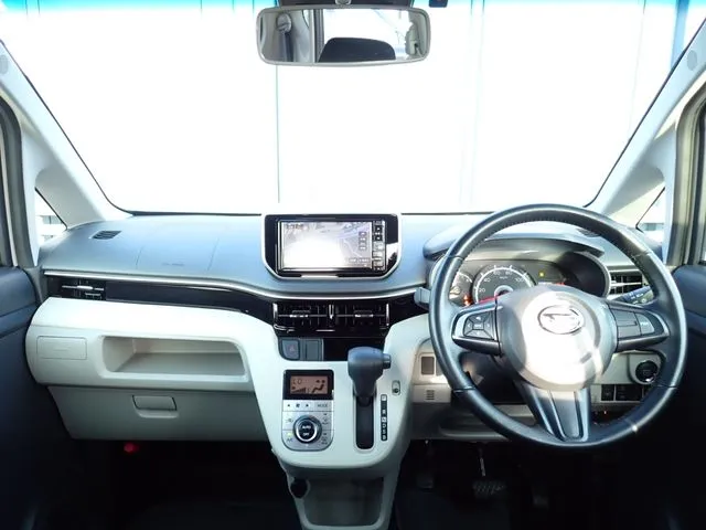 ダイハツ ムーヴ