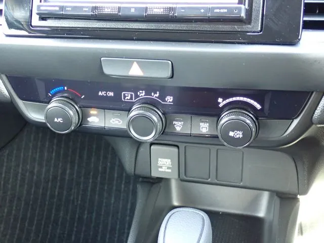 ホンダ　フィット