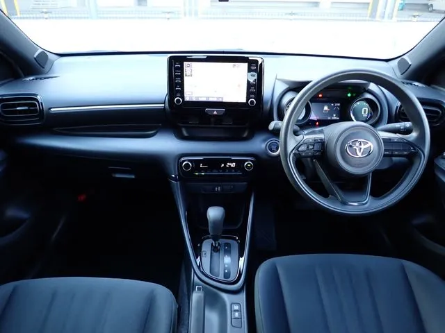 トヨタ　ヤリス