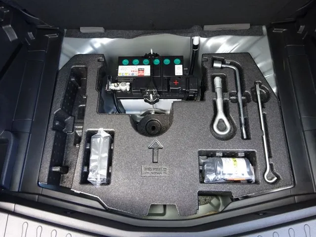 ノート（ニッサン）の車両写真