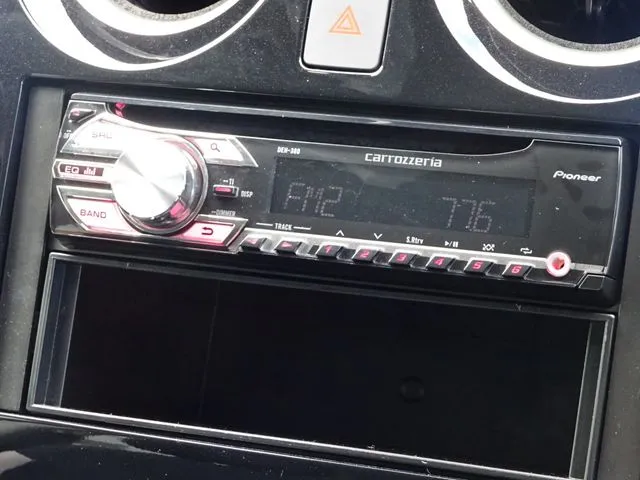 ノート（ニッサン）の車両写真