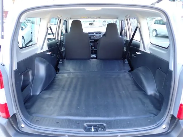 プロボックスバン　２ＷＤ（トヨタ）の車両写真