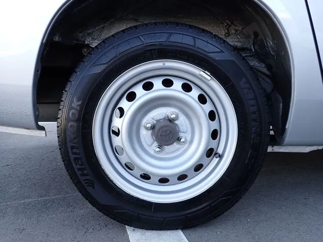 プロボックスバン　２ＷＤ（トヨタ）の車両写真