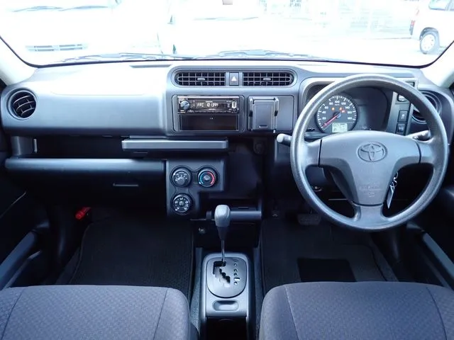 プロボックスバン　２ＷＤ（トヨタ）の車両写真
