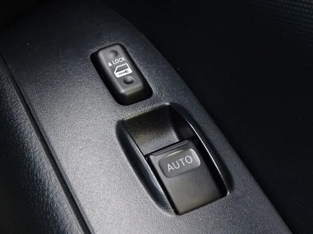 プロボックスバン　２ＷＤ（トヨタ）の車両写真