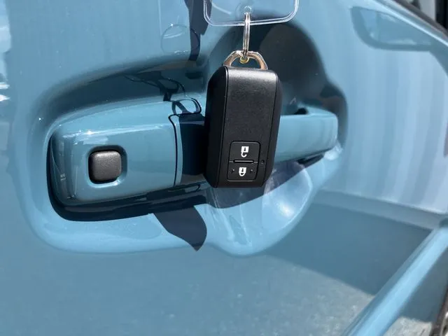 スズキ　ハスラー