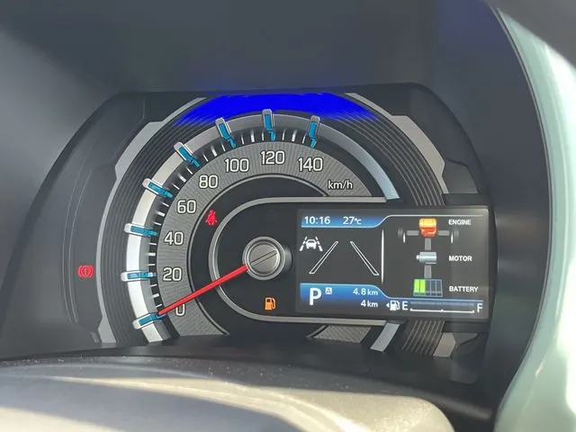 スズキ　ハスラー