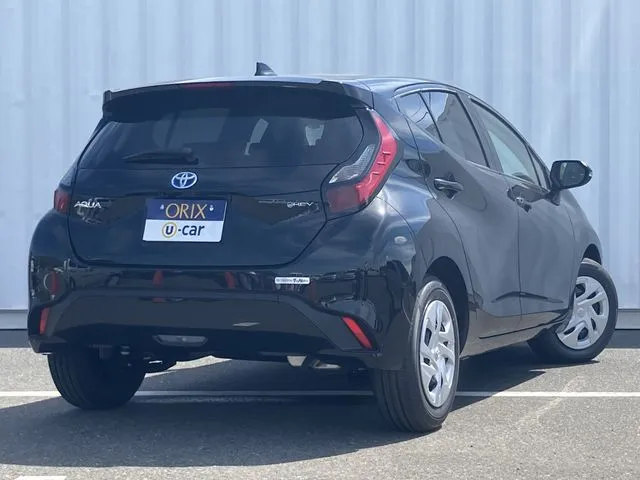 トヨタ　アクア