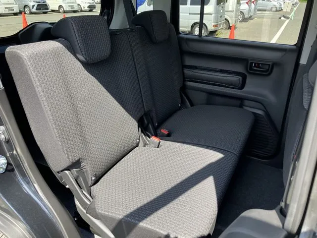 スズキ　ハスラー