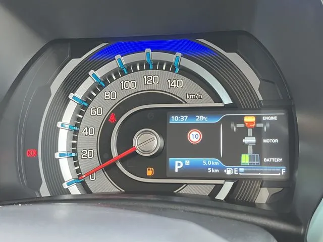 スズキ　ハスラー