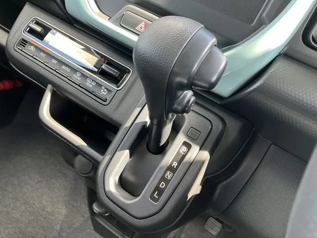 スズキ　ハスラー