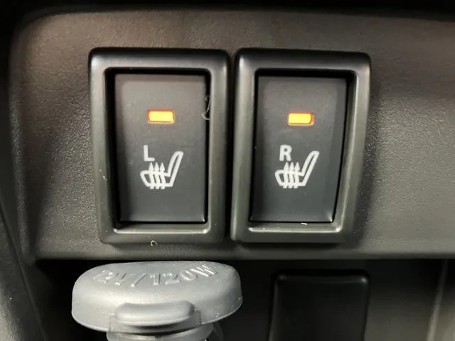 スズキ　ハスラー