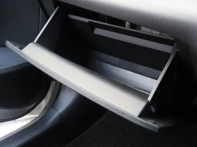 トヨタ　ヤリス