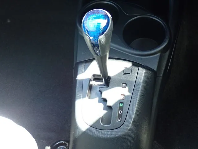 アクア（トヨタ）の車両写真