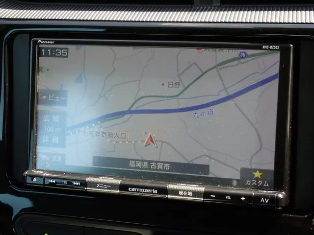 アクア（トヨタ）の車両写真