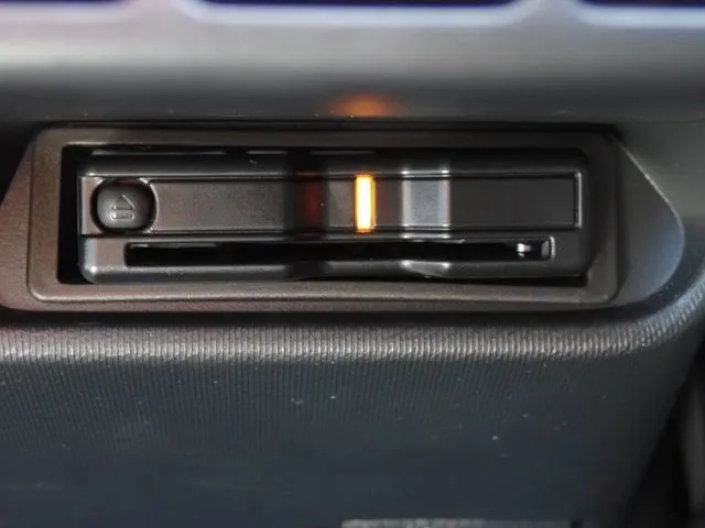 アクア（トヨタ）の車両写真