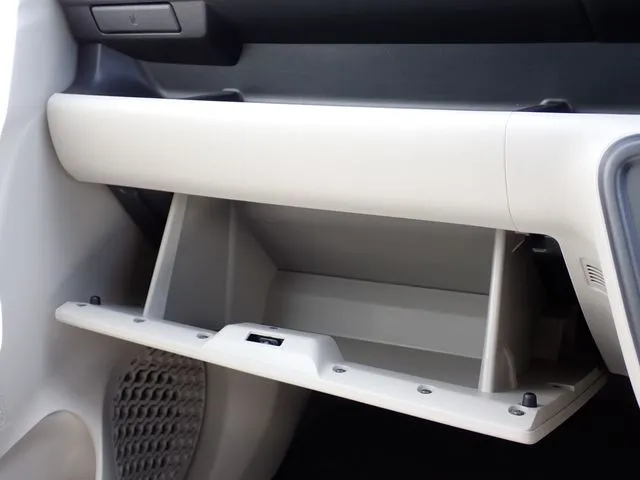 パッソ（トヨタ）の車両写真