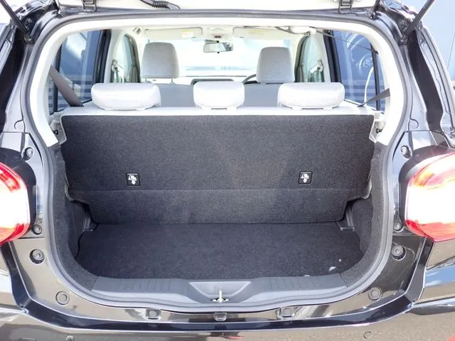 パッソ（トヨタ）の車両写真