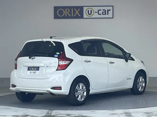 ノート（ニッサン）の車両写真