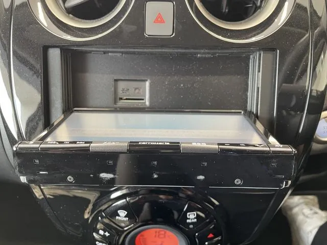 ノート（ニッサン）の車両写真