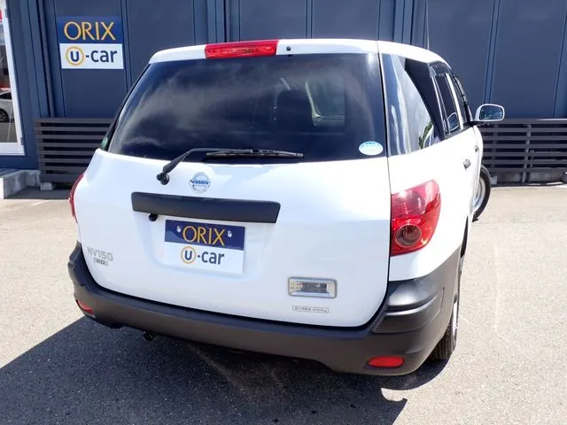 NV150 AD 2WD(ニッサン)の車両写真