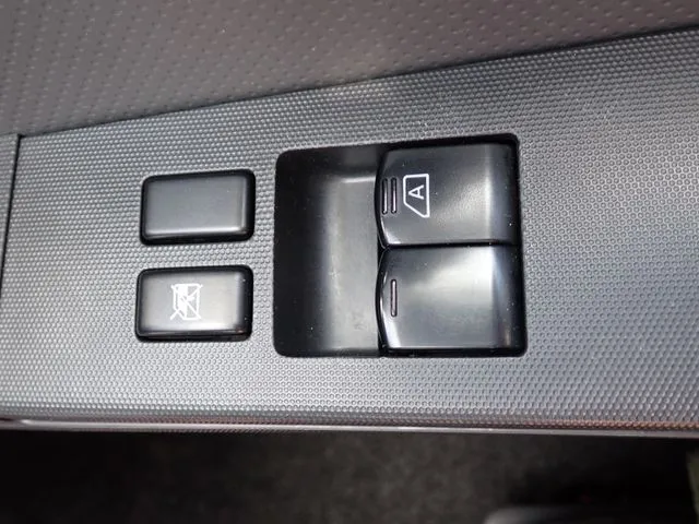 NV150 AD 2WD(ニッサン)の車両写真