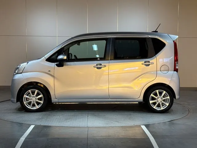 ダイハツ ムーヴ