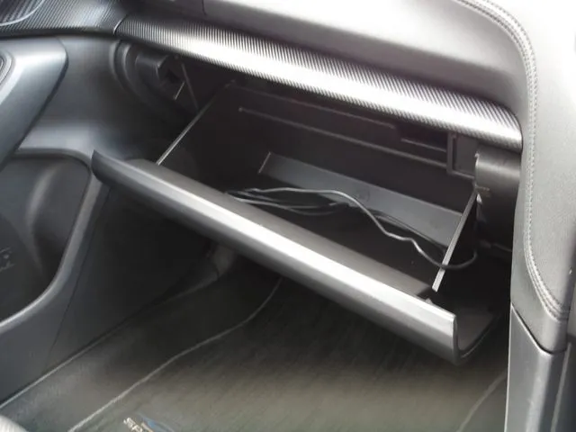 スバル インプレッサスポーツ 4WD