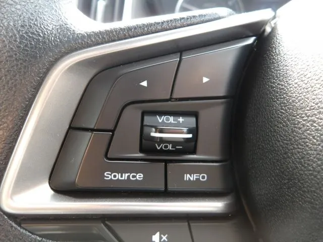 スバル インプレッサスポーツ 4WD