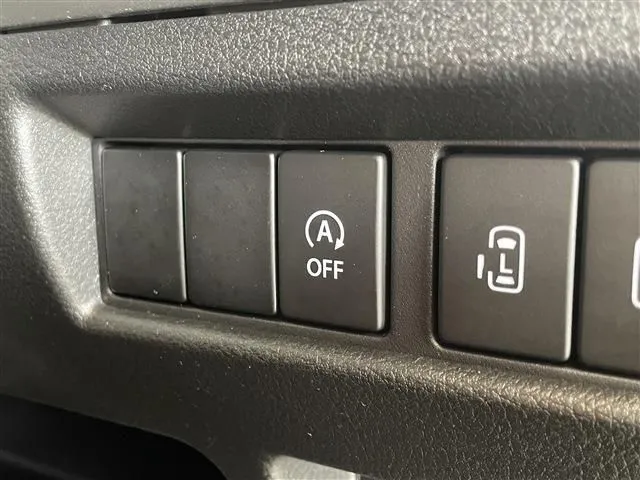 スペーシア　ギア（スズキ）の車両写真