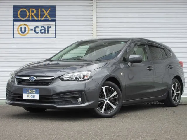 スバル　インプレッサスポーツ　４ＷＤ