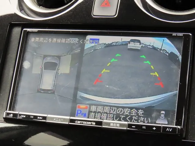 ニッサン　ノート