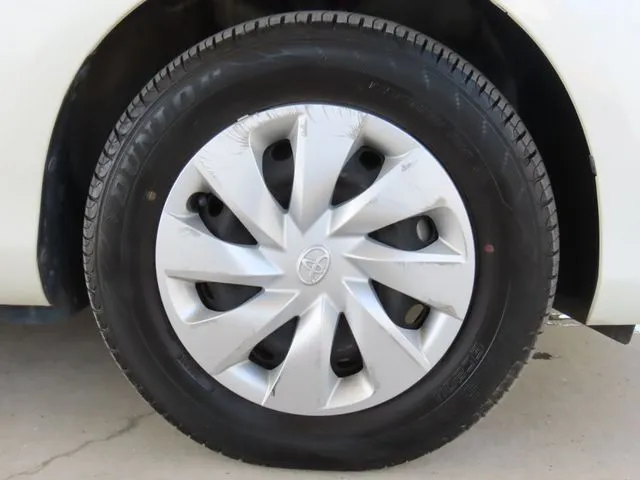 トヨタ　ヴィッツ　ハイブリッド