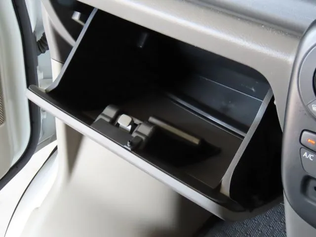 エブリイバン（スズキ）の車両写真