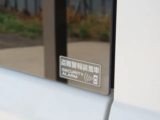 エブリイバン（スズキ）の車両写真