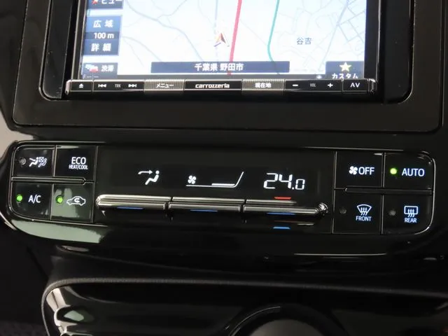 プリウス(トヨタ)の車両写真