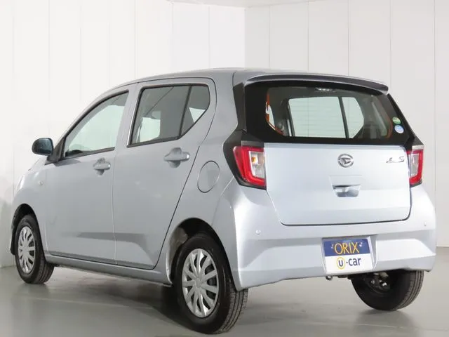 ミラ　イース（ダイハツ）の車両写真