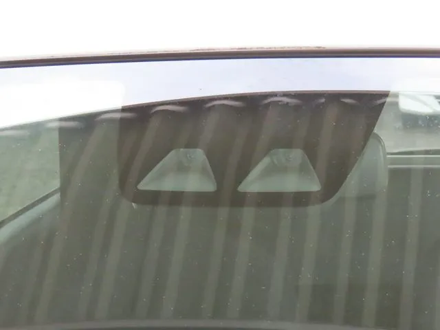 ミラ　イース（ダイハツ）の車両写真