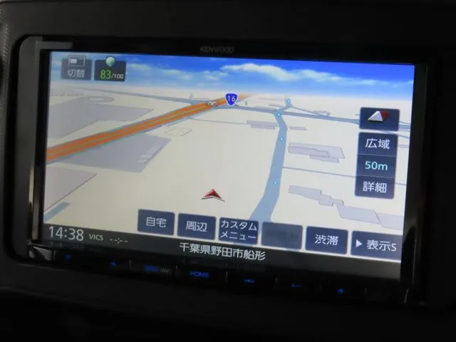 ミラ　イース（ダイハツ）の車両写真