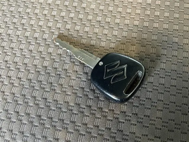 スズキ　エブリイバン