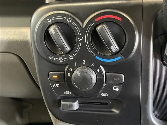 スズキ　エブリイバン