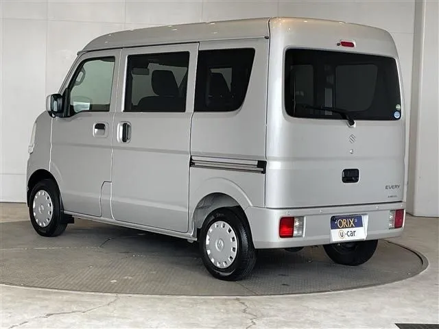 スズキ　エブリイバン