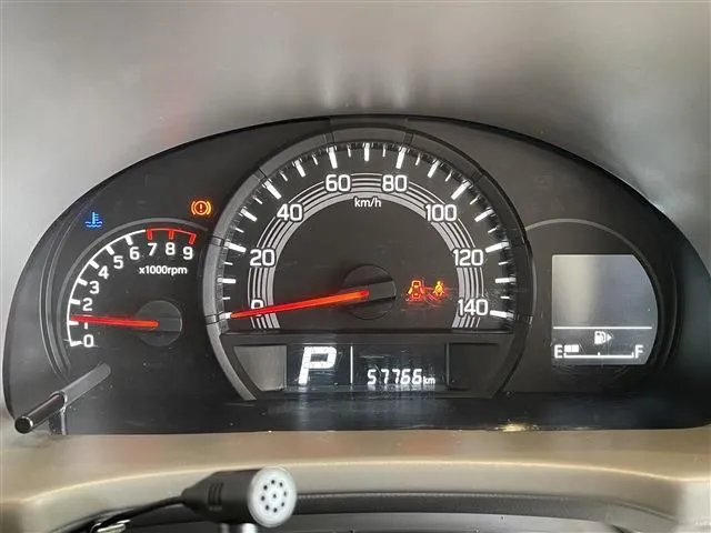 スズキ　エブリイバン