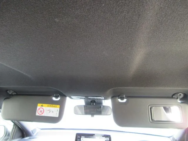 トヨタ　ヤリス　ハイブリッド