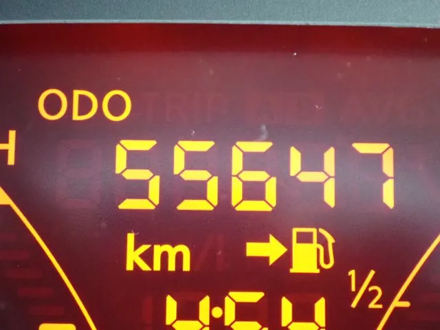 ニッサン　ノート