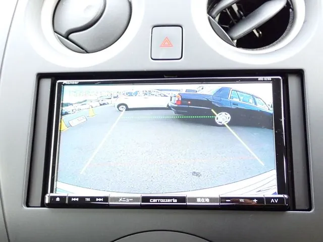 ニッサン　ノート