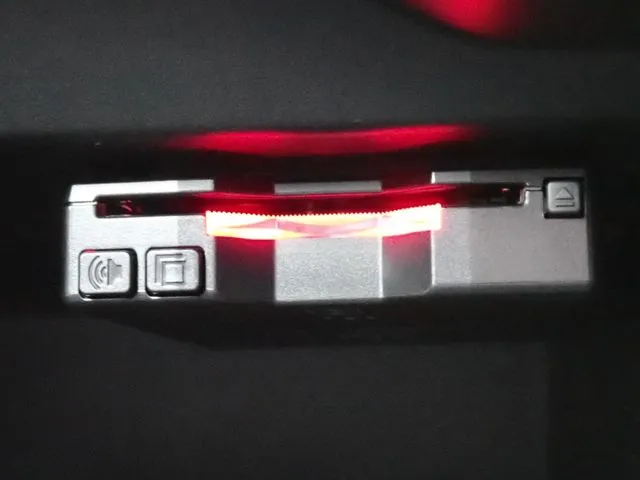 ニッサン　ノート