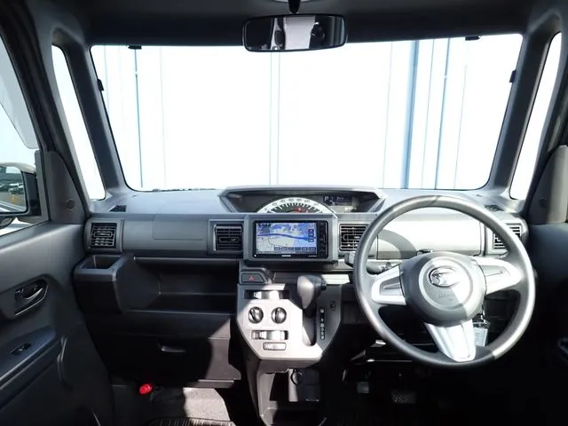 ウェイク（ダイハツ）の車両写真