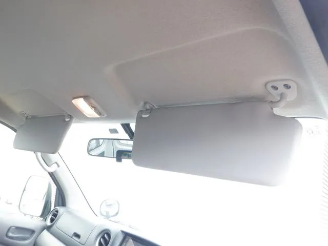 ＮＶ３５０キャラバン　１．２５ｔ（ニッサン）の車両写真